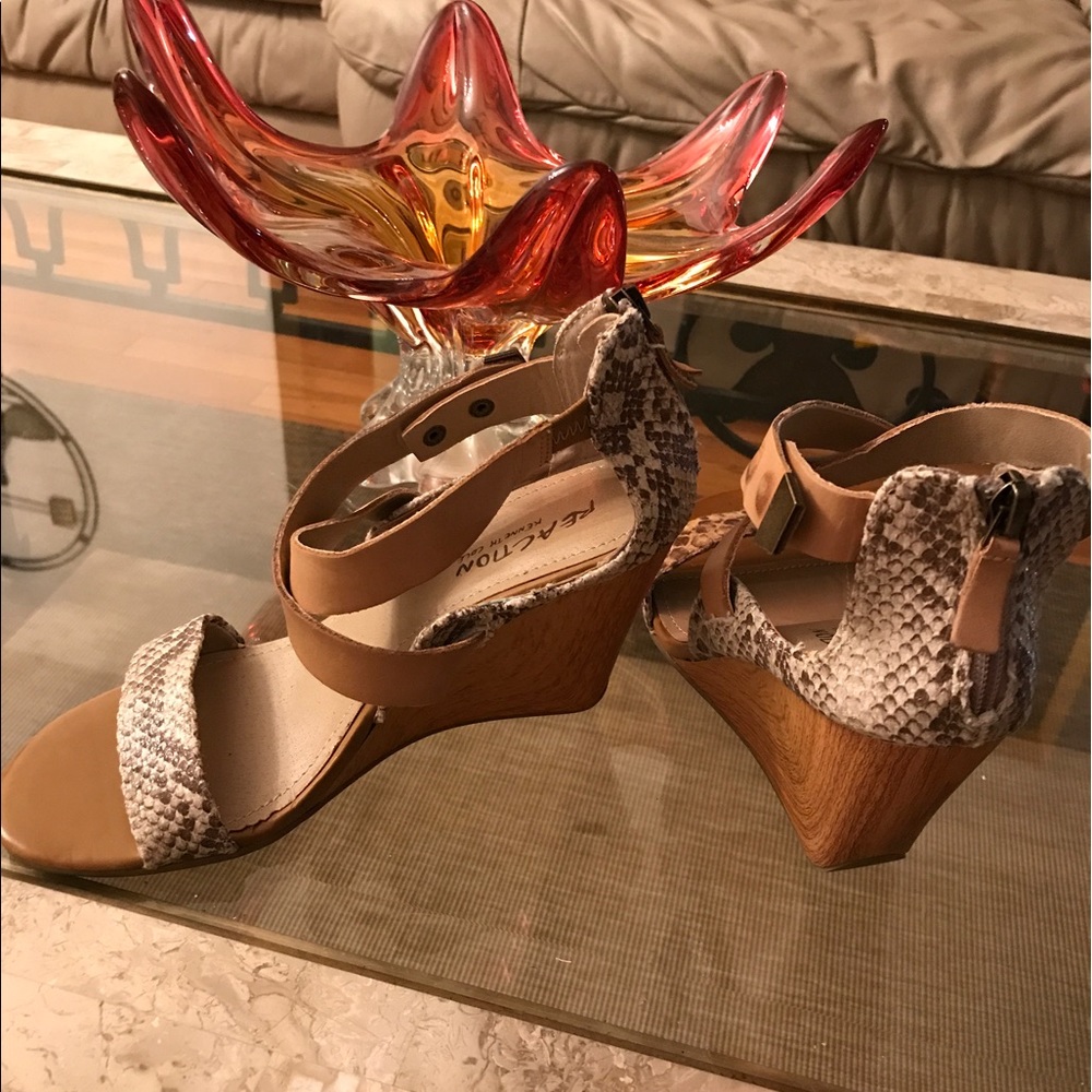 Absolutely gorgeous wedges 🌻