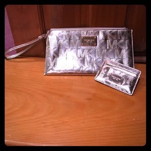 Michael kors rose gold clutch/credit card holder