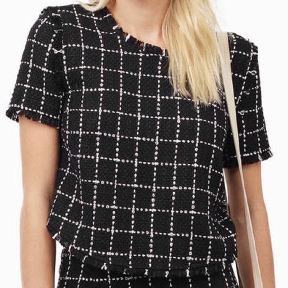 NWT Black Tobi Crop Top