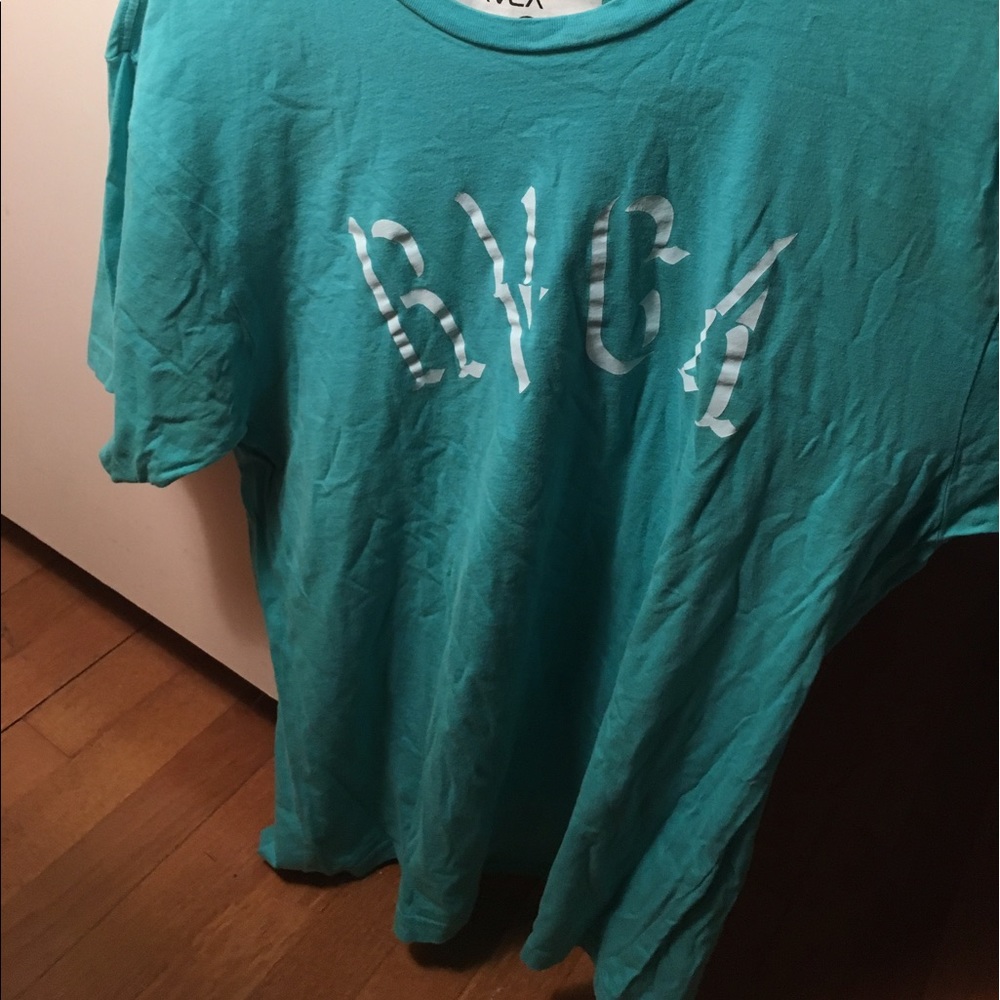 RVCA t shirt