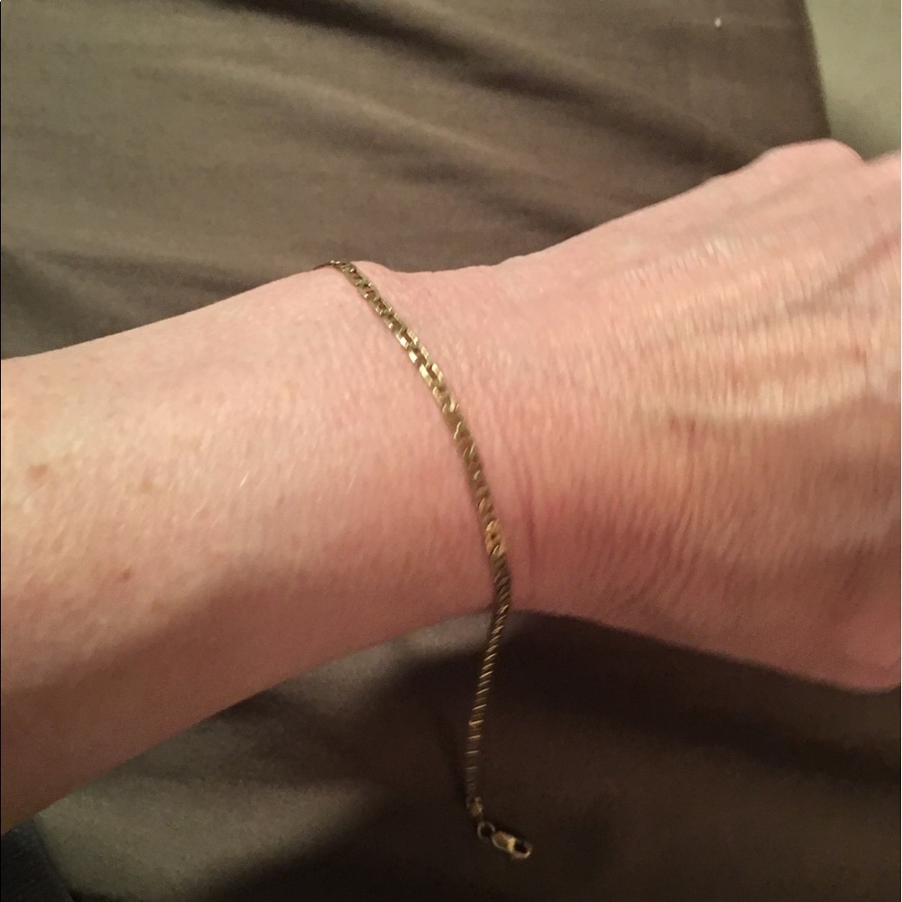 10kt YG Link bracelet