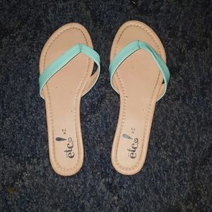 Rue 21 flip flops