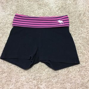 Abercrombie yoga shorts