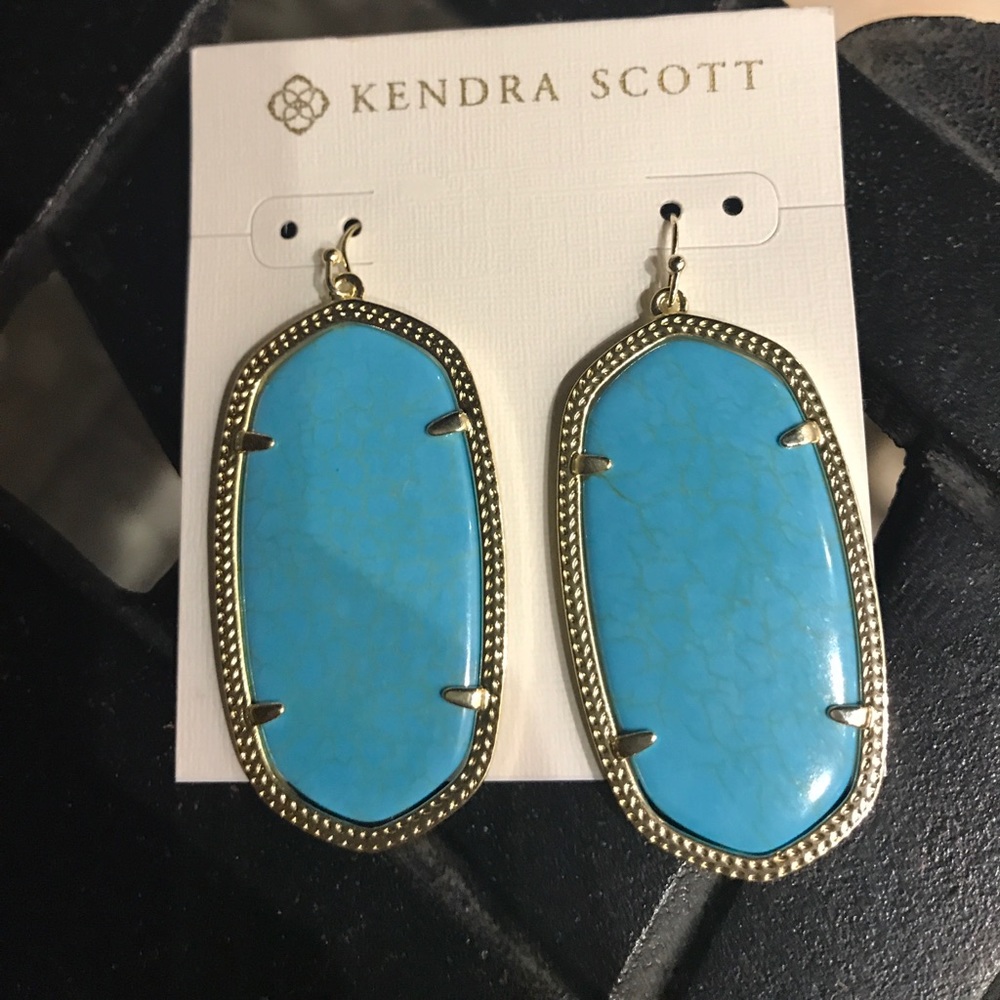 SALE🔥 Kendra Scott Danielle Earrings in Turquoise