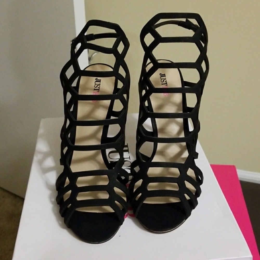 Brand new Justfab heels