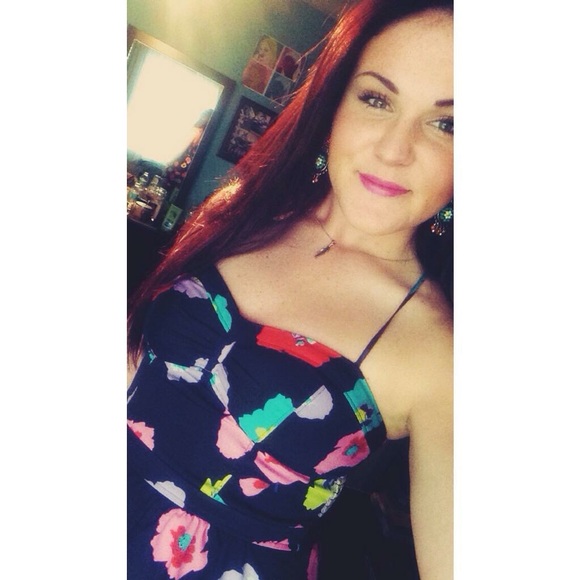 ✨HP✨ American Eagle Strapless Floral Dress🌸💐 - Picture 3 of 3