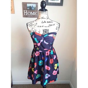 ✨HP✨ American Eagle Strapless Floral Dress🌸💐