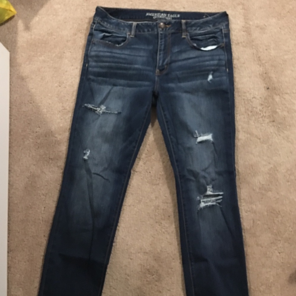 American Eagle ripped jeggings. Size 14