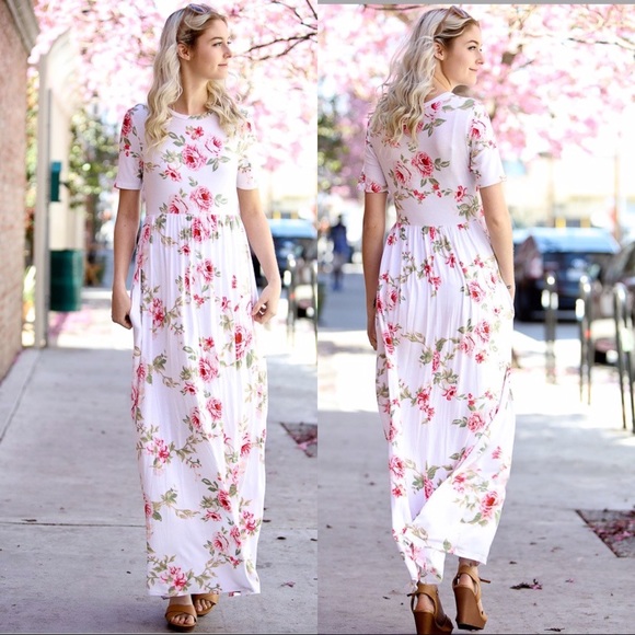 FLASH SALE 1 SMALL LEFT! FLORAL MAXI - Picture 3 of 4