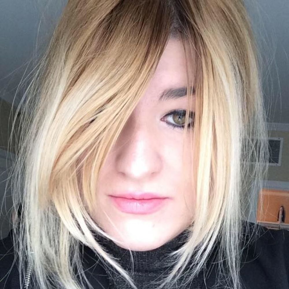 Meet your Posher, Carissa