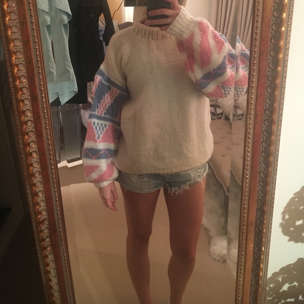 New Boutique baby pink and baby blue sweater 🦄 - Picture 3 of 8