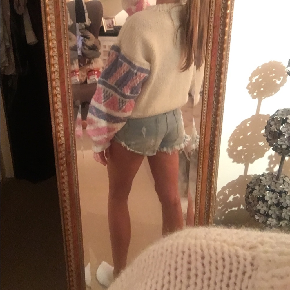 New Boutique baby pink and baby blue sweater 🦄 - Picture 2 of 8