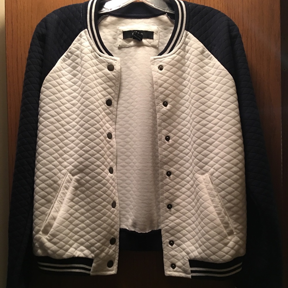 Quilted bomber jacket