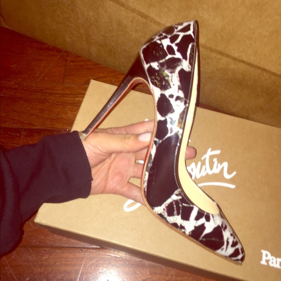 Christian Louboutin Pigalle Follies 100mm - Picture 4 of 8