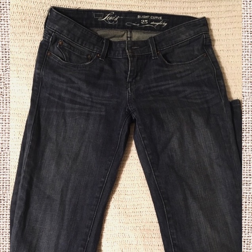 Worn ONCE LEVIS