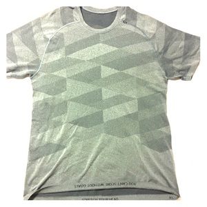 Lululemon Men's patterned Metal Vent