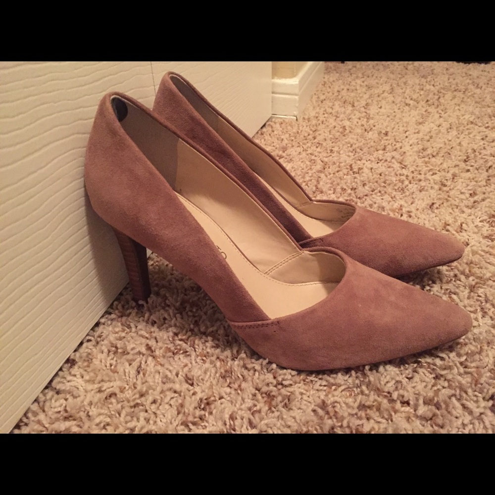 Beige Pumps