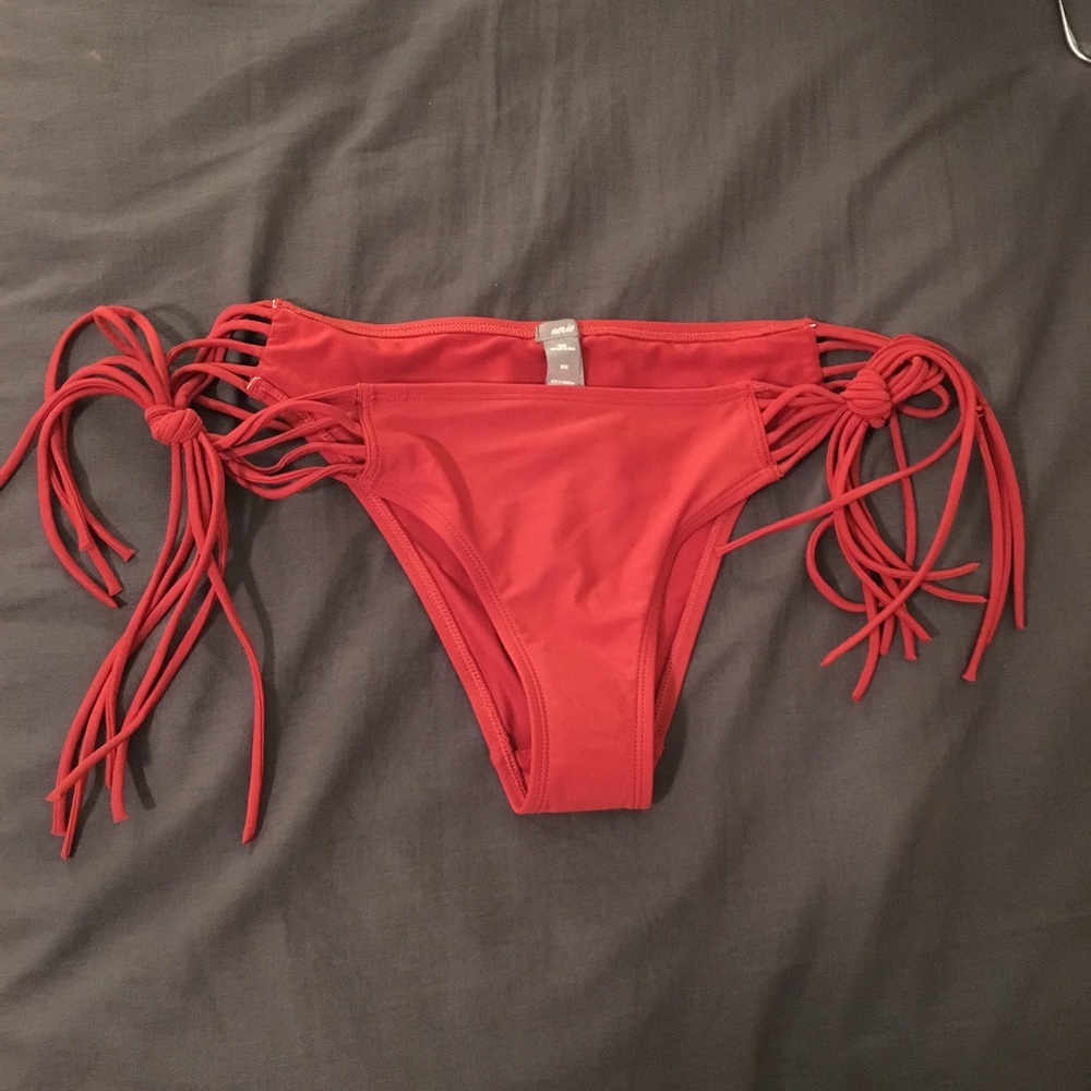 FINAL PRICE DROP Aerie bikini bottoms- NEVER WORN!