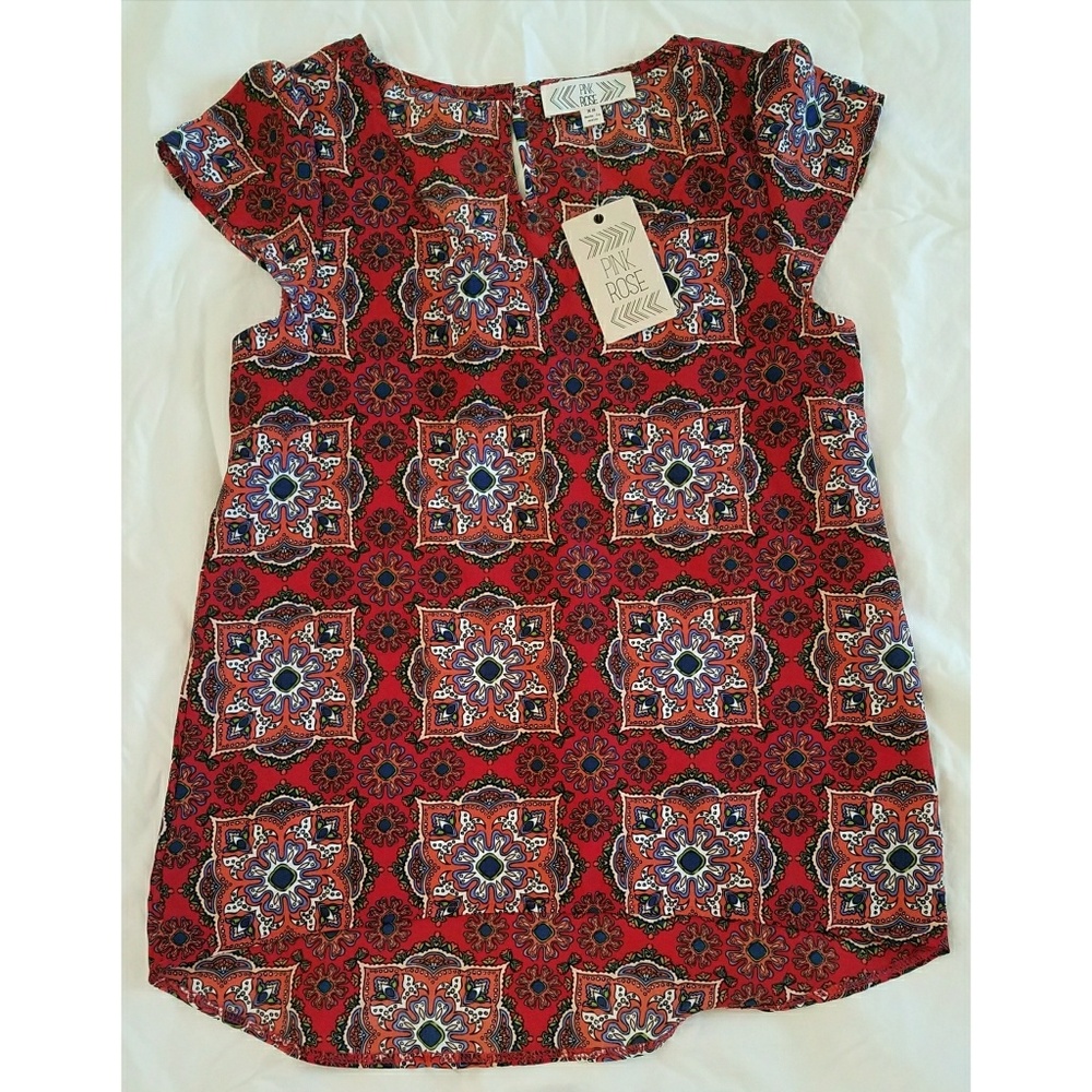 NWT XS colorful paisley print short sleeve top