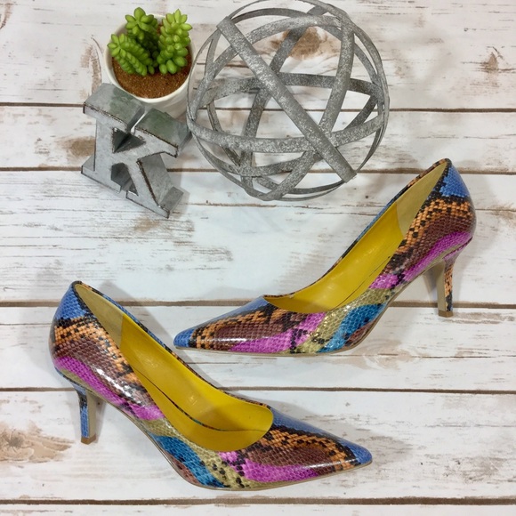 Nine West Shoes - NWOT Nine West snake pattern Austin kitten heels