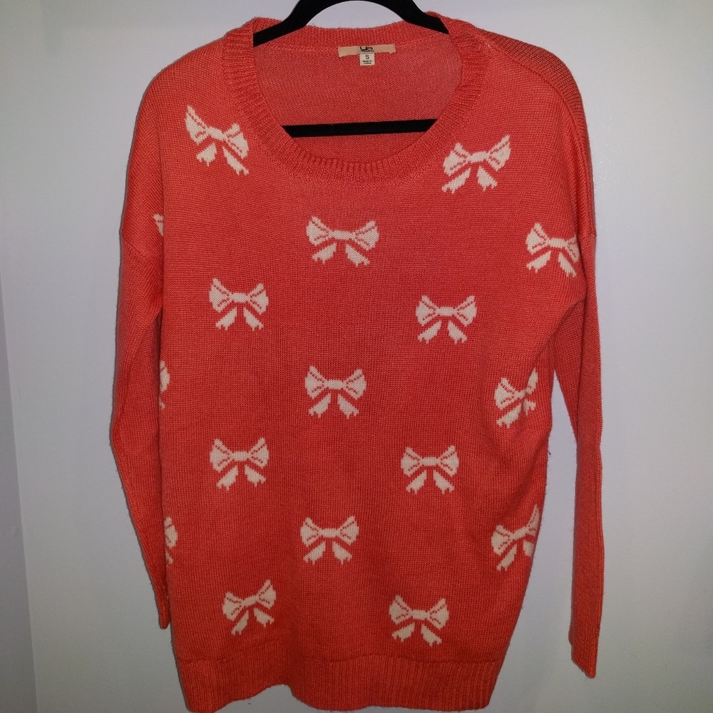 Bow Sweater
