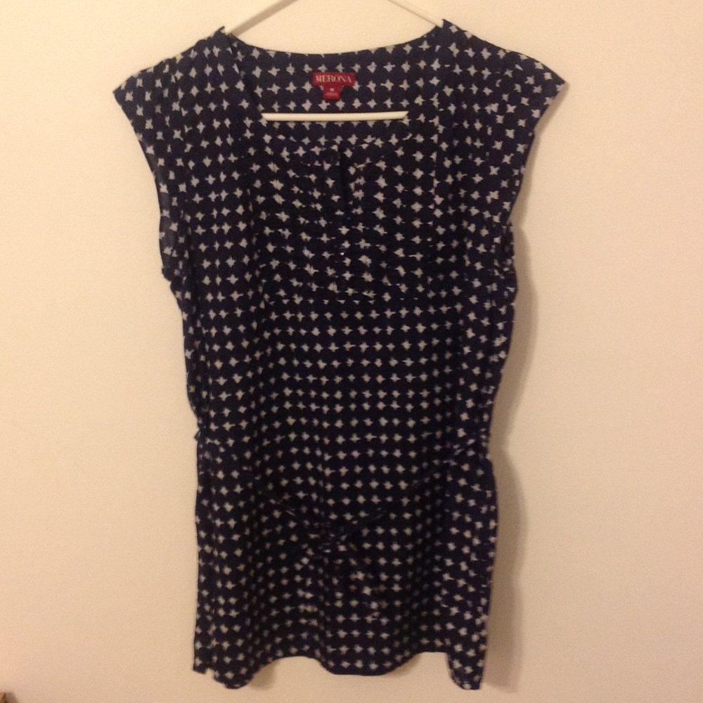 Merona Navy and White pattern top with tie belt