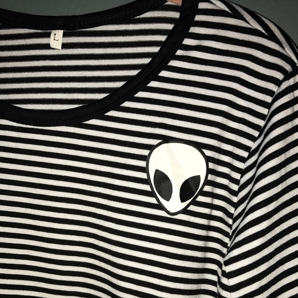 Alien Shirt - Picture 2 of 2