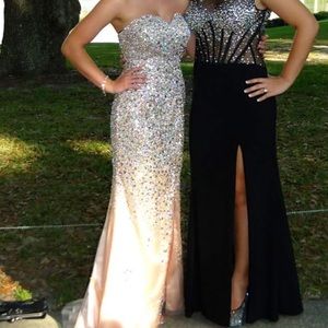 Beautiful strapless light pink prom dress