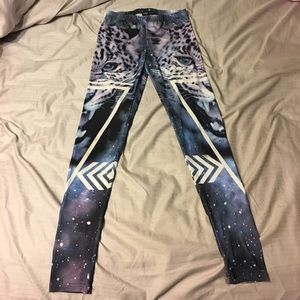 Wet Seal Tiger Print Leggings