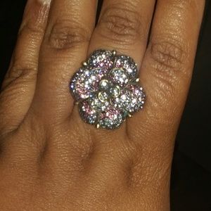Really sparkly flower ring