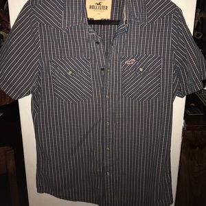 Hollister Short sleeve button up
