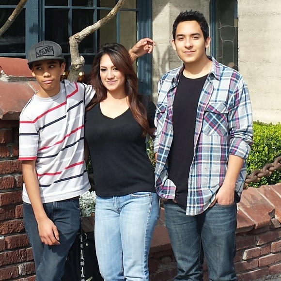 Meet your Posher, Patti - Picture 4 of 4