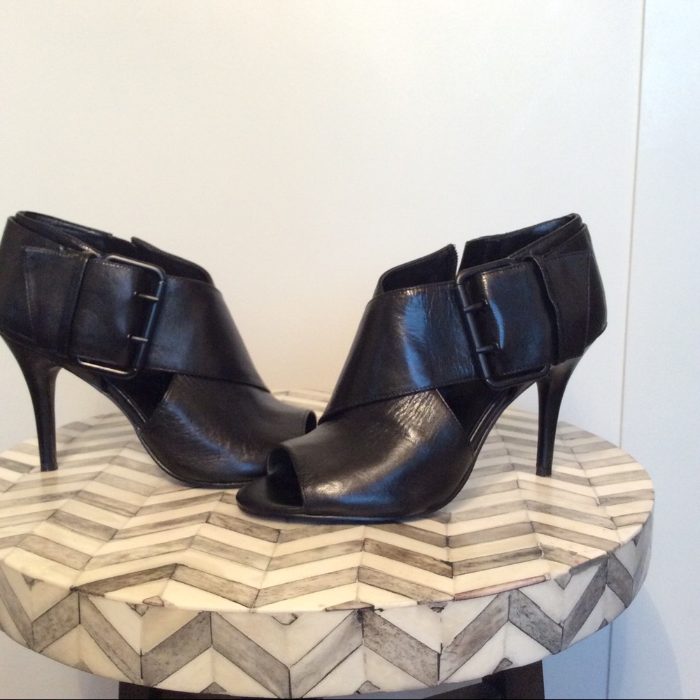Black Nine West Heels