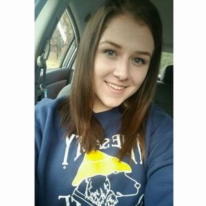 Meet your Posher, Maddy