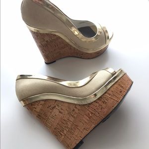 Adrienne Maloof Cork Wedge peep toe Sandals size 8