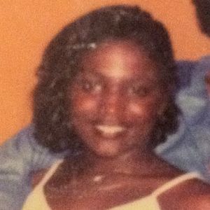 Meet your Posher, Felicia