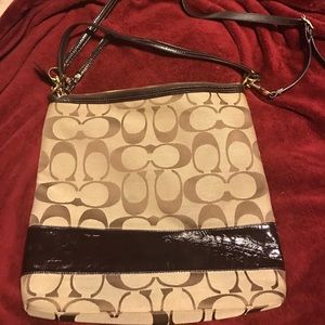 Coach Bad long and short strap..... VERY CLEAN