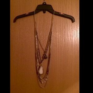 Express statement piece necklace