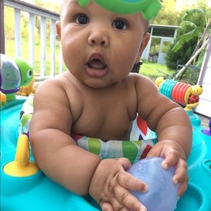 Meet your Posher, Carrie