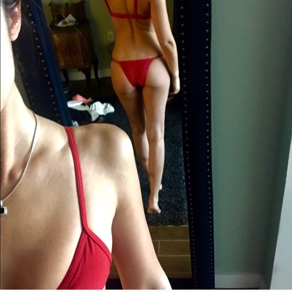 ‘Clare’ clean girl triangle bikini set - Picture 5 of 7