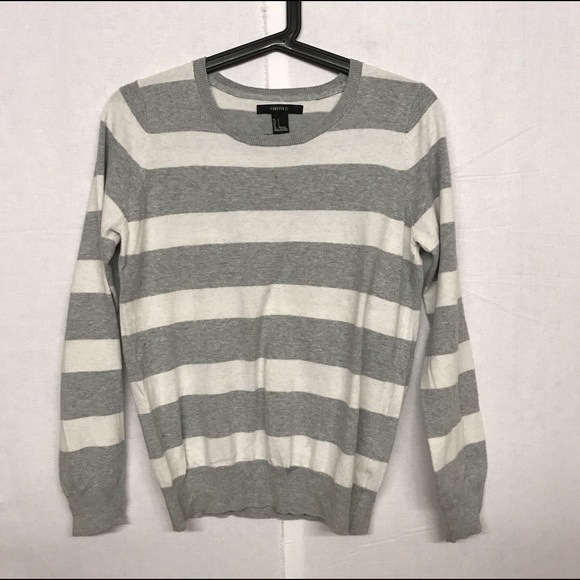 Women's white and grey strip sweater - Picture 1 of 4