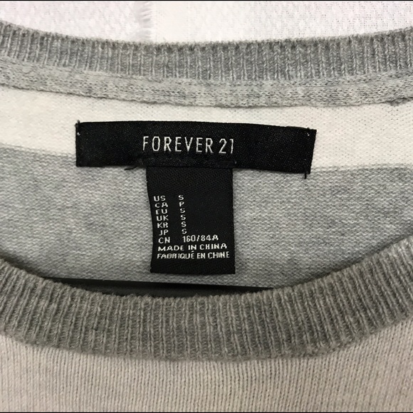 Women's white and grey strip sweater - Picture 4 of 4