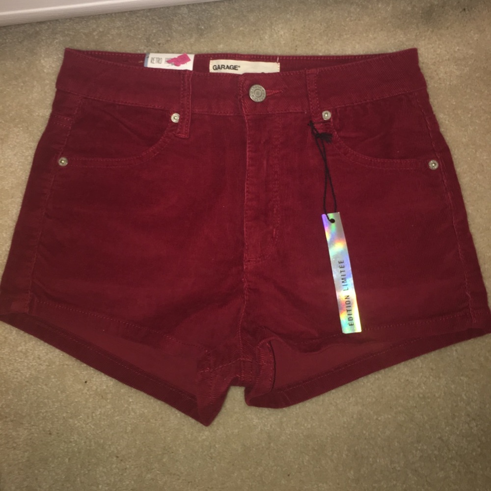 Garage high wasted corduroy shorts