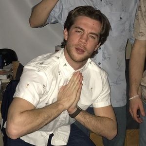 Meet your Posher, Thomas