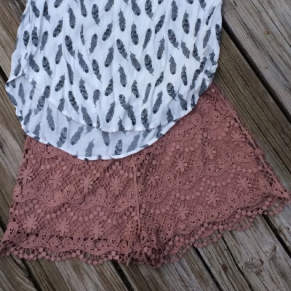 NWOT Crochet Lace Shorts