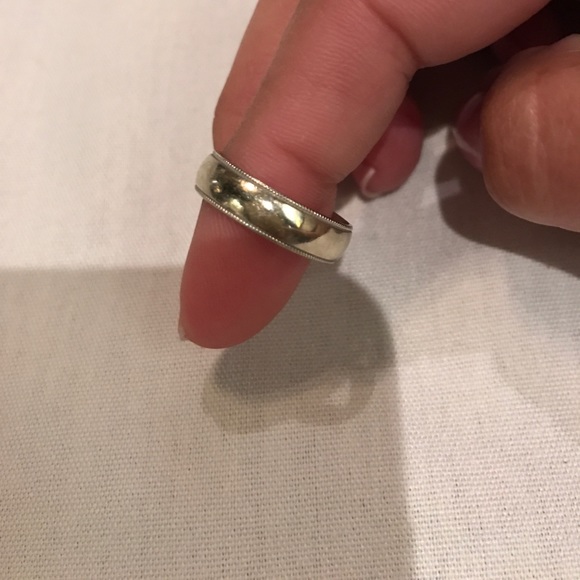 Wedding band, beautiful word inside - Picture 2 of 4