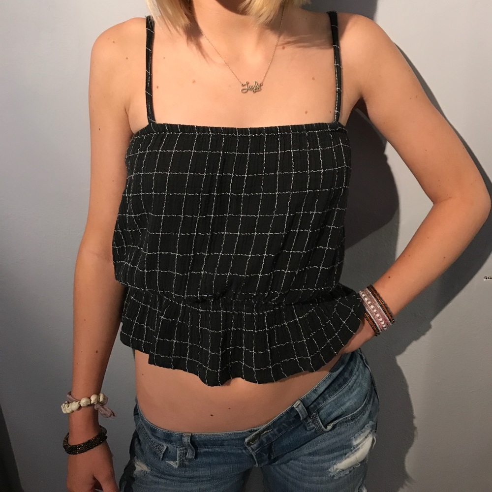 Checkered Tank Crop Top w/ adjustable straps!