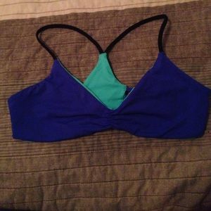 Reversible L*Space top