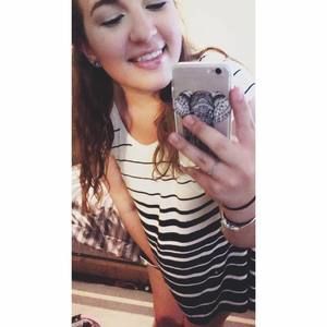 Meet your Posher, Melissa