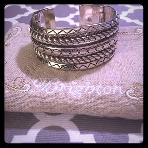 Brighton Tropic Heart Cuff